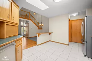 8740 Bally Castle Ln, Tinley Park, IL 60487 - Photo 7