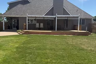 1609 Lorraine Dr, Sandwich, IL 60548 - Photo 33