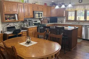 1609 Lorraine Dr, Sandwich, IL 60548 - Photo 5
