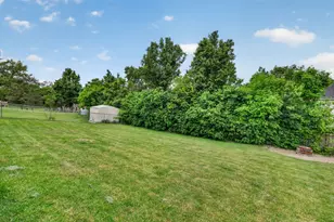 882 Wilshire Ln, Crete, IL 60417 - Photo 23