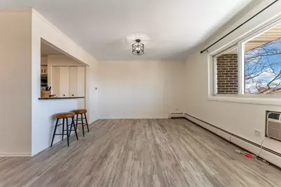 10015 Beverly Drive #404, Skokie, IL 60076 - Photo 5