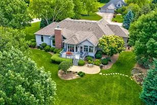 10907 Red Hawk Ln, Spring Grove, IL 60081 - Photo 37