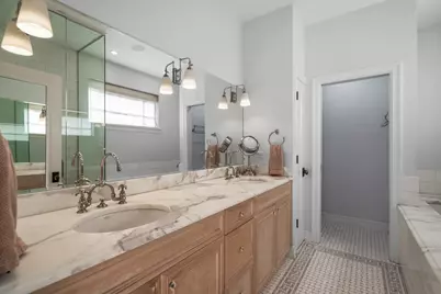 1331 W Wolfram Street, Chicago, IL 60657 - Photo 17