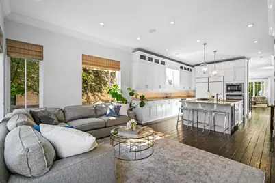 1331 W Wolfram Street, Chicago, IL 60657 - Photo 13