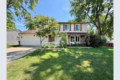 34 Highbury Drive, Elgin, IL 60120 - Photo 1