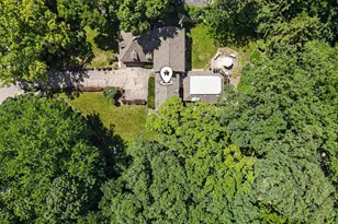 319 Timberline Dr, Joliet, IL 60431 - Photo 5