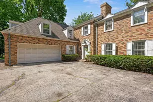 319 Timberline Dr, Joliet, IL 60431 - Photo 3
