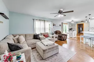 909 Arrowhead Dr, Elwood, IL 60421 - Photo 11