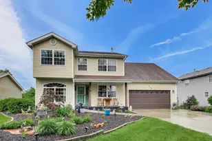 909 Arrowhead Dr, Elwood, IL 60421 - Photo 1
