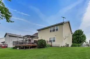 909 Arrowhead Dr, Elwood, IL 60421 - Photo 29