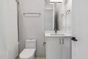 2423 W Fullerton Ave, Chicago, IL 60647 - Photo 13