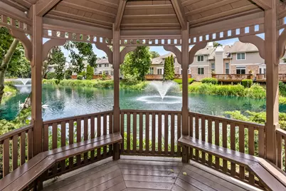 1746 Park Ridge Point, Park Ridge, IL 60068 - Photo 47