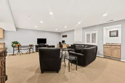 1746 Park Ridge Point, Park Ridge, IL 60068 - Photo 37