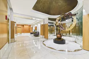 111 E Chestnut St, Chicago, IL 60611 - Photo 5