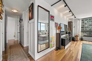 2020 N Lincoln Park W, Chicago, IL 60614 - Photo 13