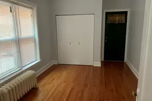 1042 W Bryn Mawr Ave, Chicago, IL 60660 - Photo 9