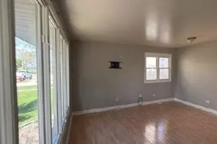 7314 W 115th St, Worth, IL 60482 - Photo 5