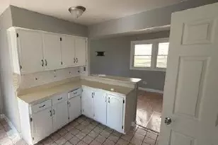 7314 W 115th St, Worth, IL 60482 - Photo 9