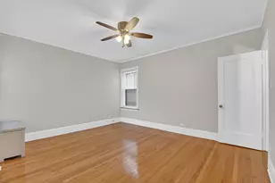 6815 S Crandon Ave, Chicago, IL 60649 - Photo 19