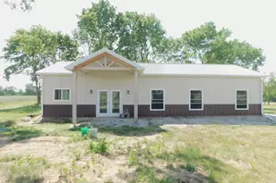 5551 Il Hwy 26, Hennepin, IL 61327 - Photo 1