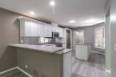 302 Kazimour Drive, Lake Barrington, IL 60010 - Photo 11