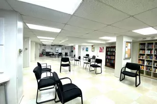 7033 N Kedzie Ave, Chicago, IL 60645 - Photo 23