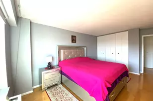 7033 N Kedzie Ave, Chicago, IL 60645 - Photo 17
