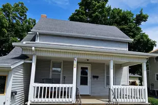 9 N Randolph St, Princeton, IL 61356 - Photo 1