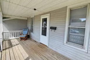 9 N Randolph St, Princeton, IL 61356 - Photo 13