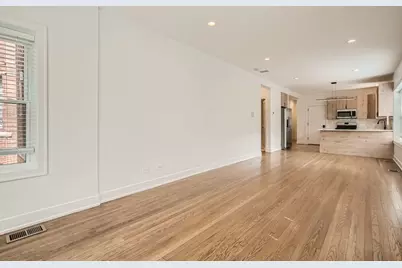 2602 N Springfield Avenue #1, Chicago, IL 60647 - Photo 9