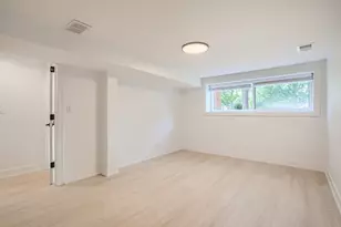 2602 N Springfield Ave, Chicago, IL 60647 - Photo 17