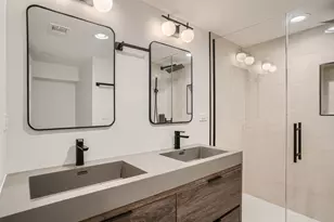 2602 N Springfield Ave, Chicago, IL 60647 - Photo 25