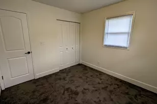 3025 18th St, Rockford, IL 61109 - Photo 9