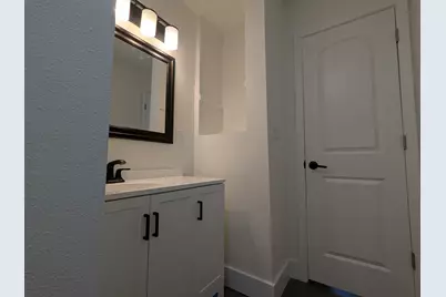 3025 18th Street, Rockford, IL 61109 - Photo 13