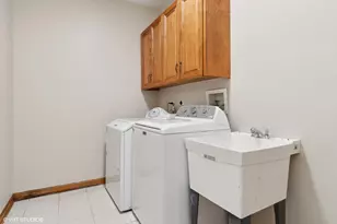 2327 Flat Rock Ct, Naperville, IL 60564 - Photo 25
