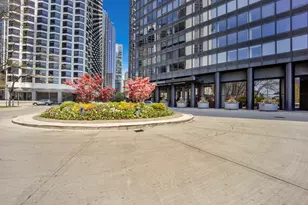 155 N Harbor Dr, Chicago, IL 60601 - Photo 37