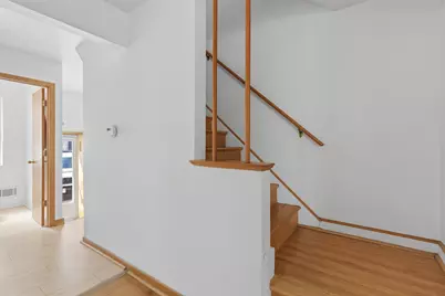 7862 W Lawrence Avenue #A, Norridge, IL 60706 - Photo 5