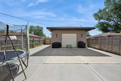 [Address not provided], Harvey, IL 60426 - Photo 19