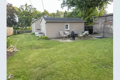 2215 E Washington Street S, Joliet, IL 60433 - Photo 21