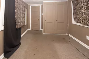 2215 E Washington Street S, Joliet, IL 60433 - Photo 15