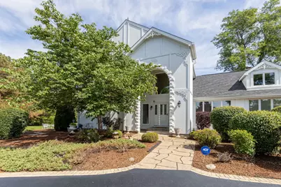 11 Lake View Road, Hawthorn Woods, IL 60047 - Photo 3