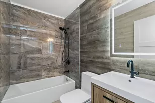 621 Newbury Ln, Schaumburg, IL 60173 - Photo 31