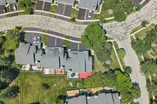 621 Newbury Ln, Schaumburg, IL 60173 - Photo 47