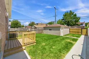 7939 S St Louis Ave, Chicago, IL 60652 - Photo 25
