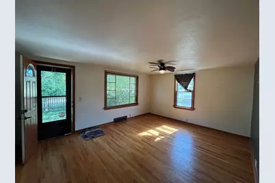 438 E Warren Street, Rockton, IL 61072 - Photo 13