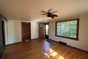 438 E Warren St, Rockton, IL 61072 - Photo 11