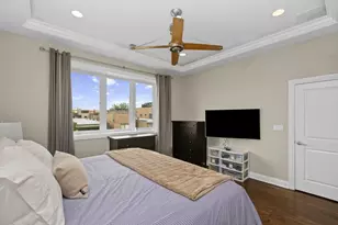 2012 W Erie St, Chicago, IL 60612 - Photo 11