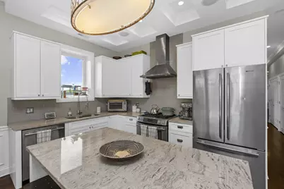 2012 W Erie Street #3W, Chicago, IL 60612 - Photo 9