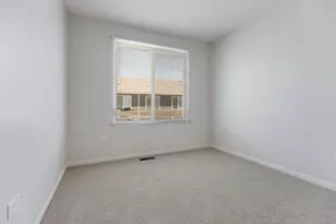 911 Charlton Ln, Naperville, IL 60563 - Photo 21