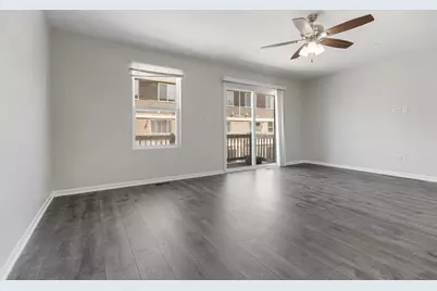 911 Charlton Lane, Naperville, IL 60563 - Photo 11